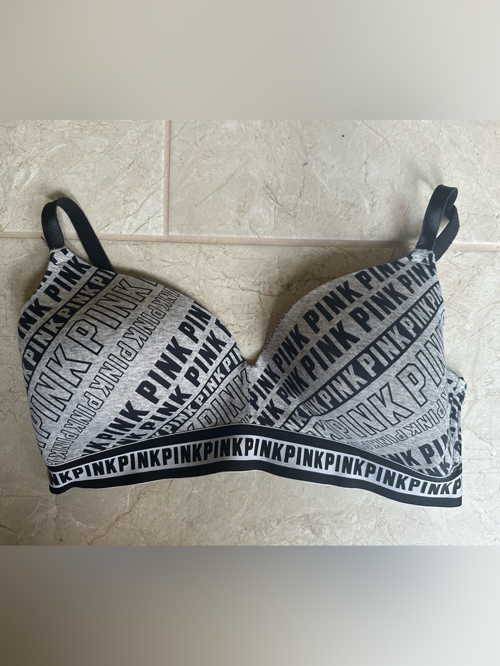 Victoria’s Secret Pink 36D bra black & graphic graphic no underwire super soft
